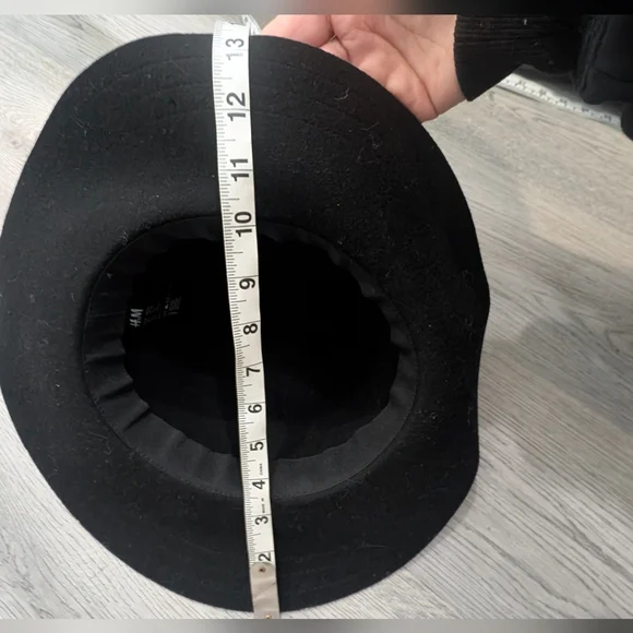 H&M Black Floppy Wool Hat Size Medium Goth Boho Hippie 90s Grunge Alt - Picture 4 of 4
